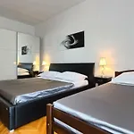 Prestige Lux