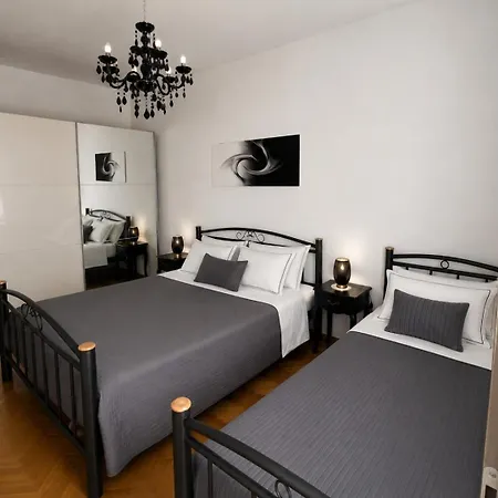 Апартаменти Prestige Lux