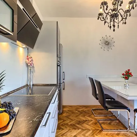Апартаменти Prestige Lux Спліт