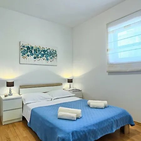 Prestige Lux * 스플리트