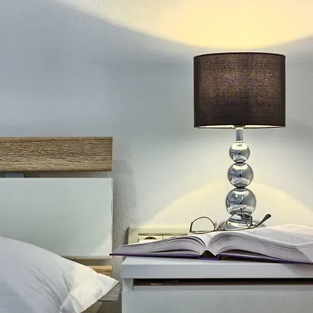 Prestige Lux * Split