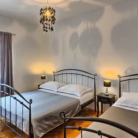 Prestige Lux * سبليت